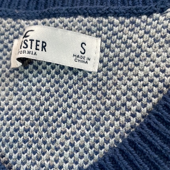 💗NWT HOLLISTER V NECK SWEATER VEST SIZE SMALL - Picture 3 of 4